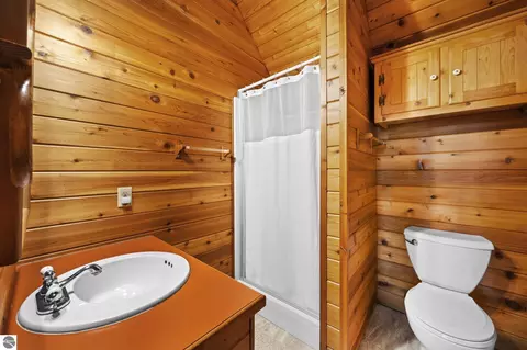 Bath - 4864 S S Mnr, Cedar, MI 49621 photo 2 of 3
