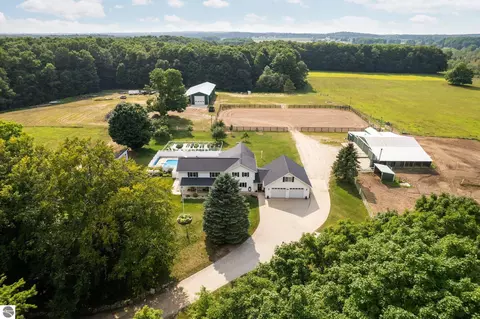 8382 SW Hudson Rd, Fife Lake, MI 49633
