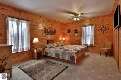 Bedroom - 2639 Cedar Vly, Comins, MI 48619 photo 2 of 3