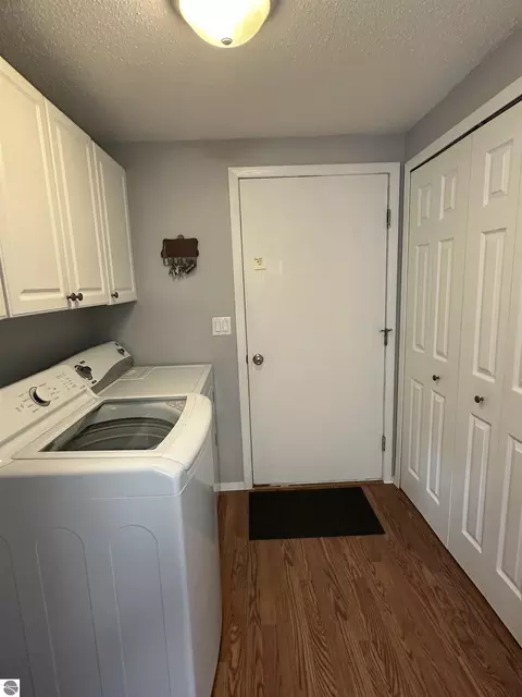 Other - 436 N Chippewa, Shepherd, MI 48883 photo 4 of 8