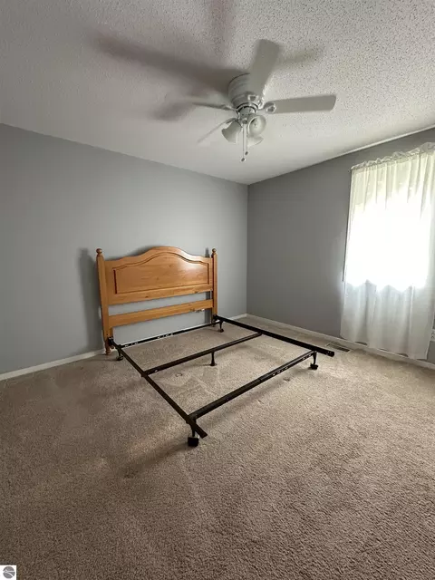 Bedroom - 436 N Chippewa, Shepherd, MI 48883 photo 4 of 4