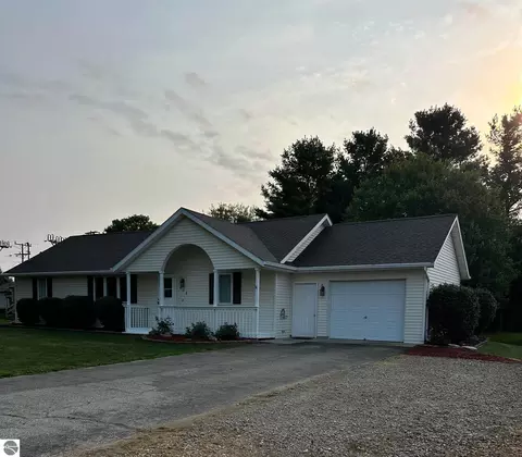 Other - 436 N Chippewa, Shepherd, MI 48883 photo 8 of 8