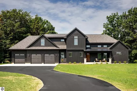 720 S East Silver Lake Rd, Traverse City, MI 49685