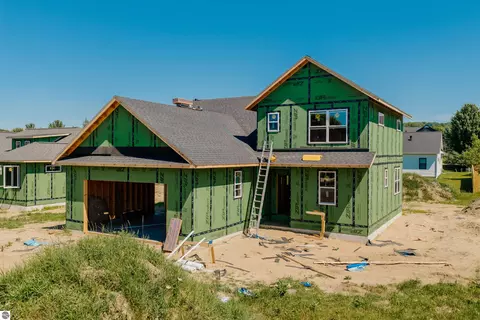 11549 S Sunset Dr, Empire, MI 49630