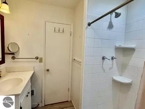 Bath - 4162 Chrystal St, Interlochen, MI 49643 photo 5 of 5