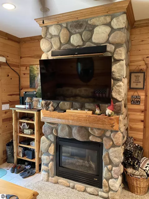 Living - 3548 Lakeside Dr, Lupton, MI 48635 photo 3 of 3