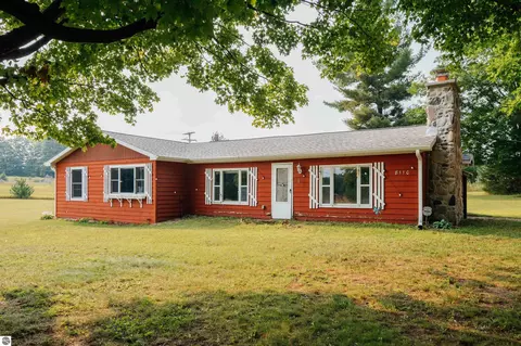 8110 M-186, Fife Lake, MI 49633