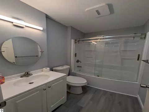 Bath - 229 Water St, Au Gres, MI 48703 photo 1 of 2