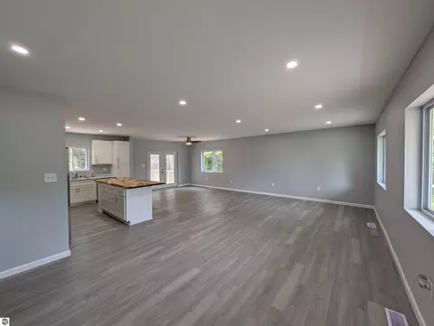 Living - 229 Water St, Au Gres, MI 48703 photo 4 of 5