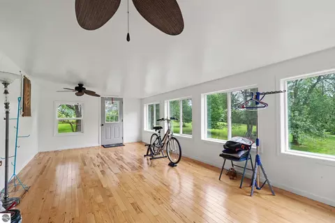 Exterior - 1278 N Waldron Rd, Crystal, MI 48818 photo 3 of 9