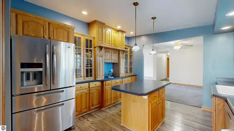 Kitchen - 1190 Arthur, Remus, MI 49340 photo 4 of 4