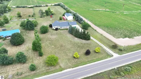 View/Area - 1190 Arthur, Remus, MI 49340 photo 1 of 9
