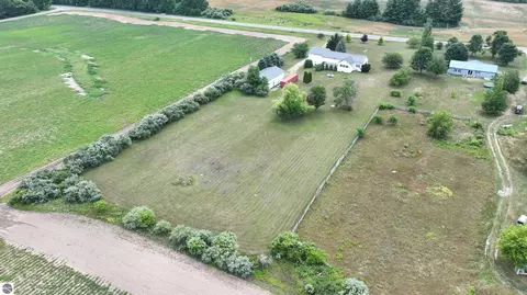 View/Area - 1190 Arthur, Remus, MI 49340 photo 5 of 9