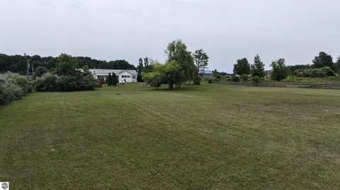 Exterior - 1190 Arthur, Remus, MI 49340 photo 15 of 16