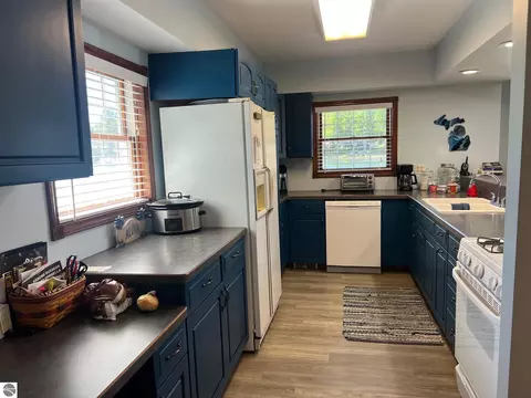 Kitchen - 1516 Forest, Harrison, MI 48625 photo 2 of 2