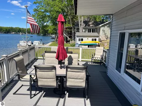 Exterior - 1516 Forest, Harrison, MI 48625 photo 3 of 4