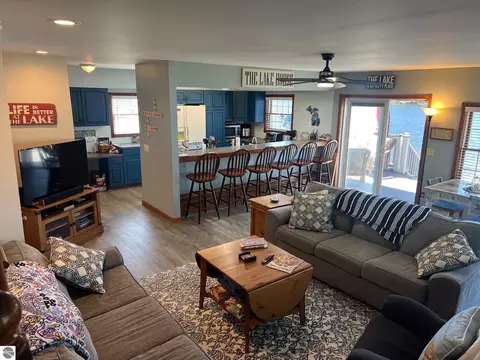 Living - 1516 Forest, Harrison, MI 48625 photo 1 of 2