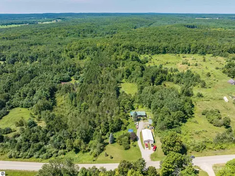 View/Area - 4917 Deckerville Rd, Lupton, MI 48635 photo 6 of 8