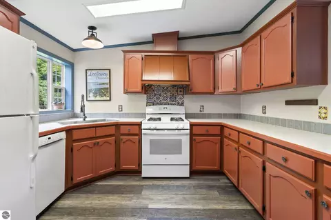 Kitchen - 3652 S Schomberg Rd, Cedar, MI 49621 photo 1 of 6