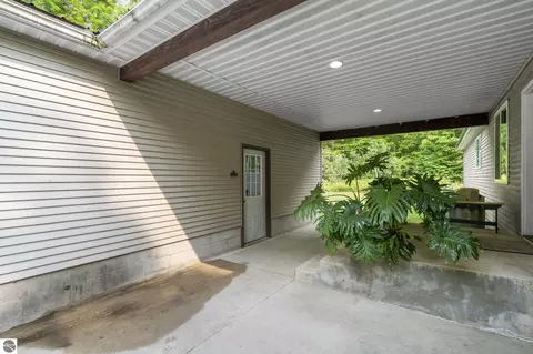 Exterior - 3652 S Schomberg Rd, Cedar, MI 49621 photo 5 of 11