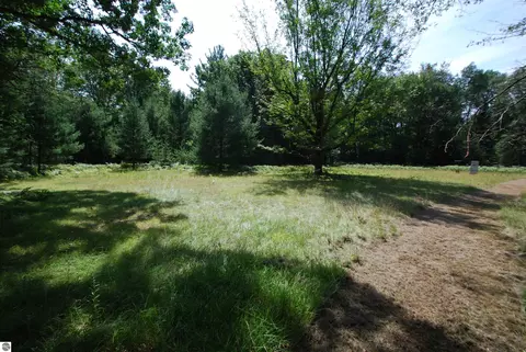 Exterior - 5295 Cedar Lake Rd, Gladwin, MI 48624 photo 8 of 19