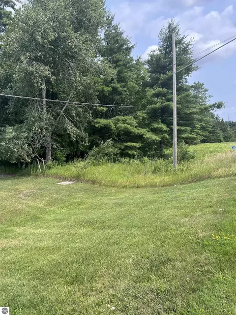 00 M-55, Tawas City, MI 48763