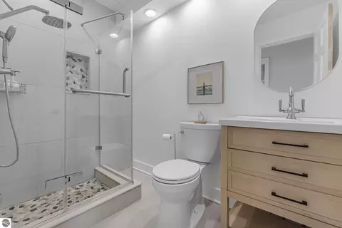 Bath - 7481 E Lincoln Rd, Cedar, MI 49621 photo 1 of 6