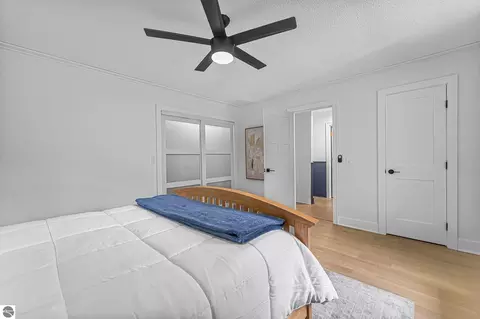 Bedroom - 7481 E Lincoln Rd, Cedar, MI 49621 photo 4 of 6