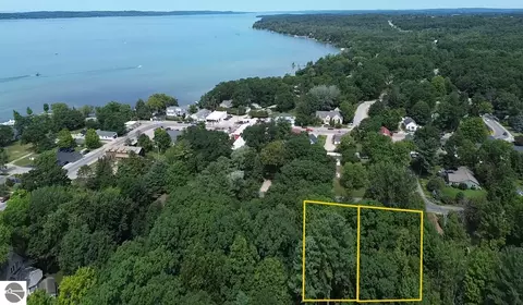 0 Franklin St, Alden, MI 49612