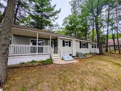 Exterior - 5430 E 9th St, Au Gres, MI 48703 photo 6 of 16
