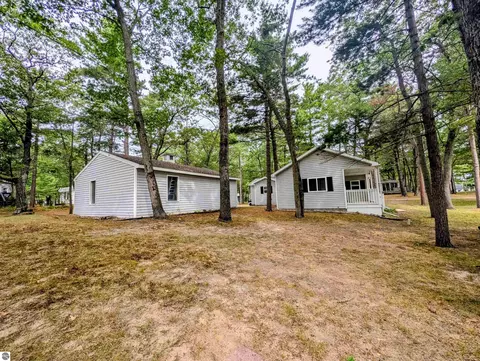 Exterior - 5430 E 9th St, Au Gres, MI 48703 photo 7 of 16
