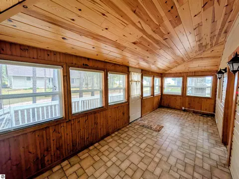 Exterior - 5430 E 9th St, Au Gres, MI 48703 photo 14 of 16