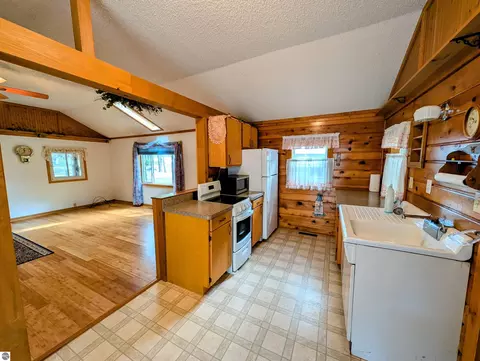 Kitchen - 5430 E 9th St, Au Gres, MI 48703 photo 4 of 4