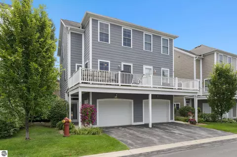 220 Midtown Dr, Traverse City, MI 49684