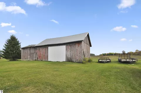 Exterior - 20 3626 90th Ave # A, Evart, MI 49631 photo 20 of 23
