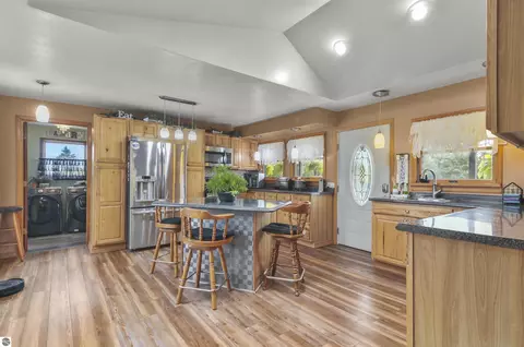Kitchen - 20 3626 90th Ave # A, Evart, MI 49631 photo 1 of 7