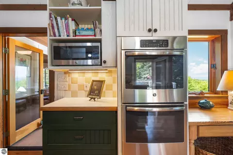 Kitchen - 6020 E Hackett Dr, Cedar, MI 49621 photo 5 of 6