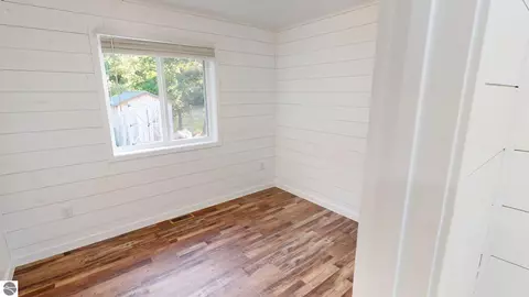 Bedroom - 447-449 S Main St, Roscommon, MI 48653 photo 2 of 2