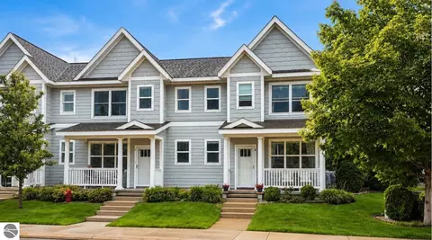 990 Lake Ridge Dr # 8, Traverse City, MI 49684