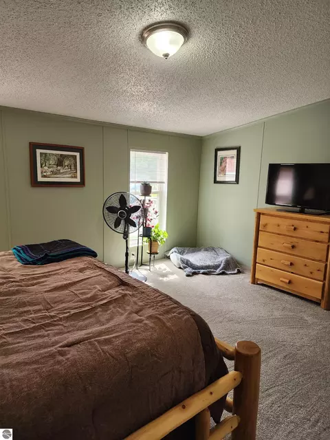 Bedroom - 3560 Pine Tree, Weidman, MI 48893 photo 2 of 4