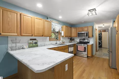 Kitchen - 20680 Cinder, Interlochen, MI 49643 photo 2 of 2