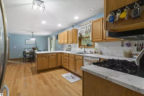 Kitchen - 20680 Cinder, Interlochen, MI 49643 photo 1 of 2