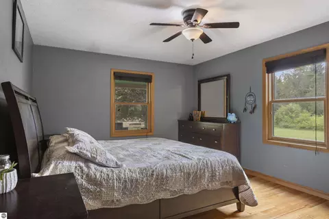 Bedroom - 20680 Cinder, Interlochen, MI 49643 photo 7 of 7