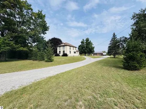 Exterior - 7146 River Rd, Evart, MI 49631 photo 14 of 18