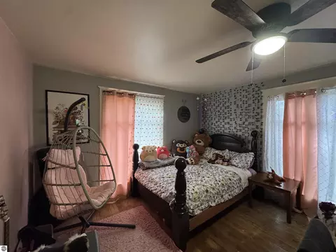 Bedroom - 7146 River Rd, Evart, MI 49631 photo 1 of 6