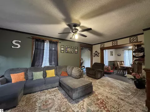Living - 7146 River Rd, Evart, MI 49631 photo 4 of 5