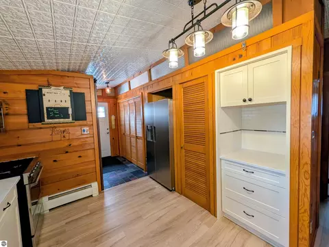 Kitchen - 1656 Riverside Dr, Au Gres, MI 48703 photo 5 of 7