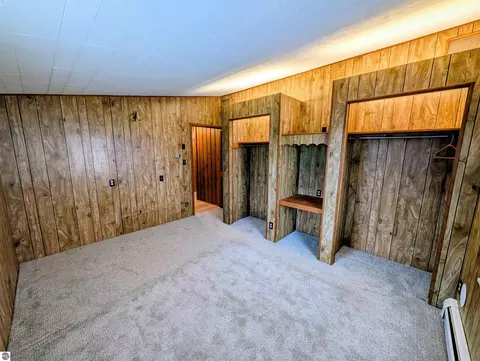 Bedroom - 1656 Riverside Dr, Au Gres, MI 48703 photo 6 of 6