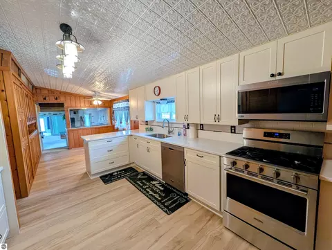 Kitchen - 1656 Riverside Dr, Au Gres, MI 48703 photo 1 of 7