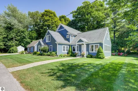 104 N Second St, Leland, MI 49654